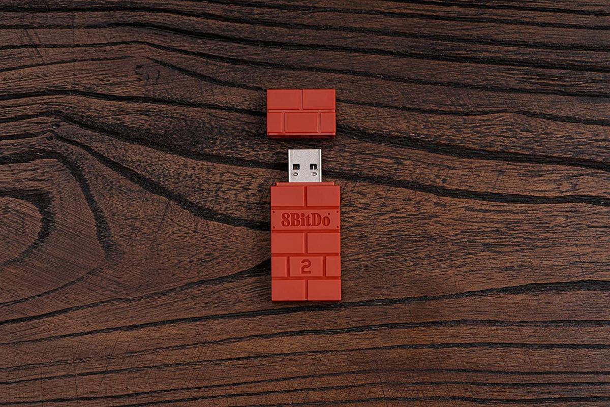 8Bitdo Adaptateur Wireless USB Version 2 pour Windows/Raspberry Pi/Steam Deck/Xbox/PS5/Nintendo Switch - Manettes - 8Bitdo - Shop Just for Games