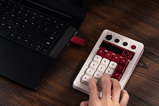 8BitDo Retro 18 Mechanical Numpad Fami Edition - Claviers - 8Bitdo - Shop Just for Games