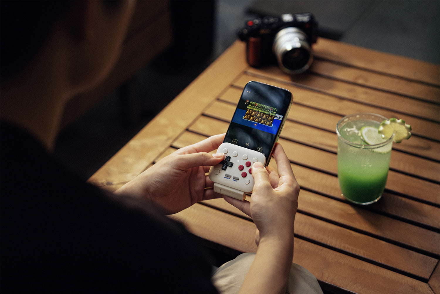 8Bitdo FlipPad - Compatible avec les iPhone et les téléphones Android
