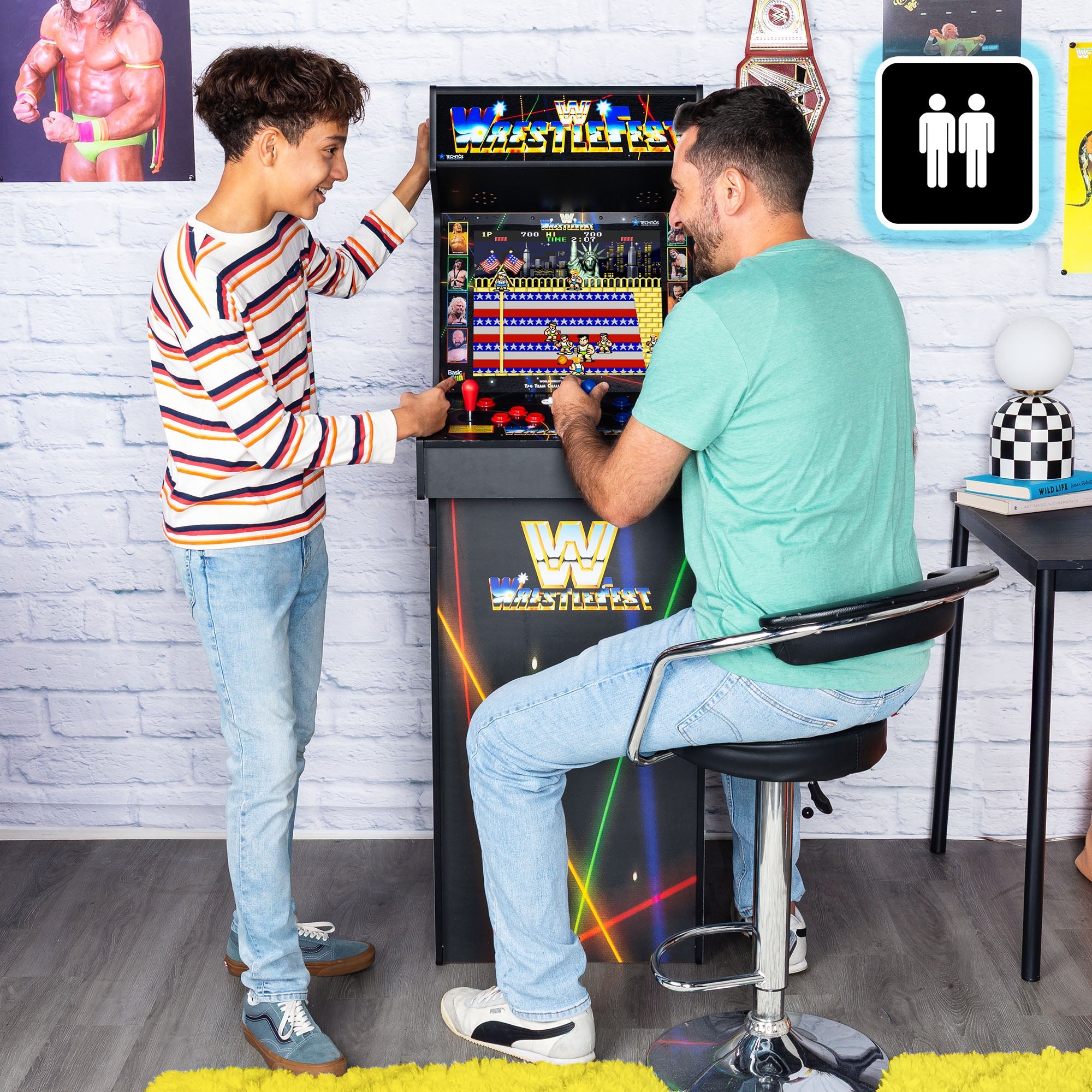 Borne WWE Wrestlefest Ultra Arcade Machine - Borne arcade - Basic Fun - Shop Just for Games