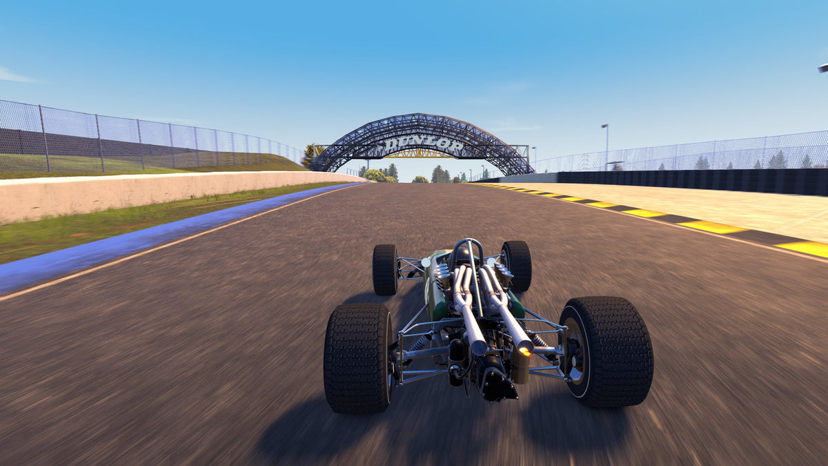 Hot Lap Racing Nintendo Switch (Code de téléchargement) - Jeux Vidéo Code de Téléchargement - Maximum Entertainment - Shop Just for Games