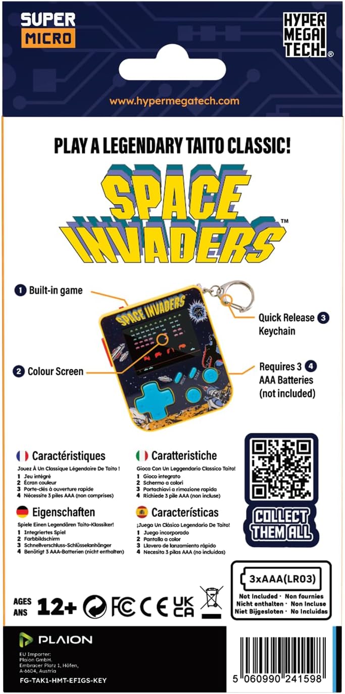 Super Micro Space Invaders Gamer Keychain